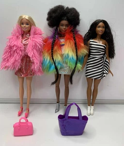 Lovely Mattel Barbie dolls bundle fashion bright funky Barbie Bundle (F1) - Picture 1 of 6