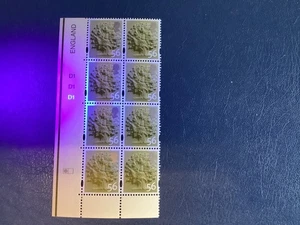 56p England . Cylinder Block of 8. D1 Phos D1 - Picture 1 of 1