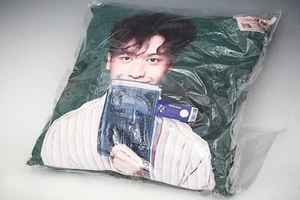 BTOB Yook Sungjae Official Cushion Cube Entertainment Opened - Picture 1 of 5