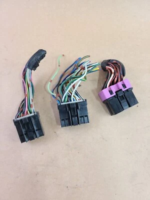 Camión Nissan D21 1988 1989 carrocería dura 3,0 V6 4x4 MT ECU motor coletas de computadora Foto 1 de 4