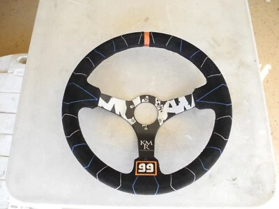 Volante de gamuza Kyle Mohan edición limitada NRG - 350 mm reforzado con plato Foto 1 de 4