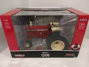 ERTL Farmall 1206 Tractor with Rear Duals 1/16 Scale Prestige Collection 44382 - Picture 1 of 17
