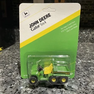 Vintage 1995 John Deere Gator 6x4 Ertl Druckguss Metall FarmToy 1/32 Maßstab Neu - Bild 1 von 12