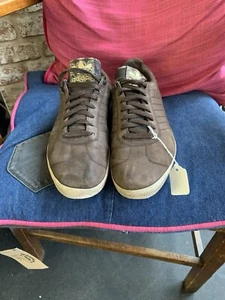 Adidas Gazelle Brown With Gold Branding Size 9 - Picture 1 of 6