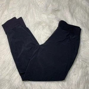 Athleta Pull On Black Zip Pocket Athleisure Joggers Size 8 - Picture 1 of 6