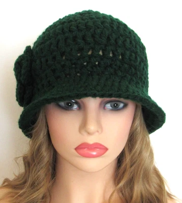 CLOCHE BUCKET 帽子 CHEMO 帽子 FLAPPER 深绿色 BRIM 手工镂空 ACRYLIC — 第 1/4 张图片