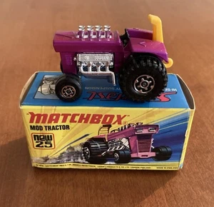 Matchbox Superfast MB25 Mod Tractor with FENDER LIGHTS MIB - Picture 1 of 4
