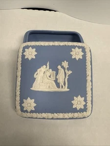 Scatola portagioie vintage Wedgwood diaspro blu quadrata 4 x 4 x 2" - Foto 1 di 16