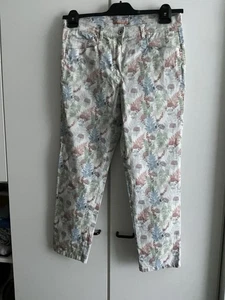 BRAX Raphaela Hose 38k Weißgrundig mitMuster In Pastellfarben Top Zustand - Bild 1 von 4