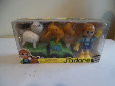 Nuevo J'Adore Nature Madera Juguetes Camión Figura Perro Oveja Set Foto 1 de 4