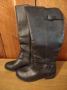 Botas negras para mujer American Eagle diseño hebilla cierre cremallera talla 7 1/2 W - Imagen 1 de 5