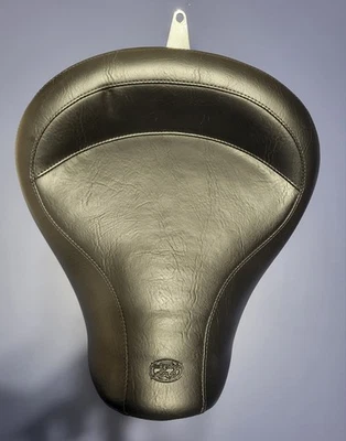 СИДЕНЬЕ МОТОЦИКЛА MUSTANG HARLEY-DAVIDSON 96-03 DYNA ШИРОКОЕ СКОЛЬЖЕНИЕ FXDWG - Изображение 1 из 4