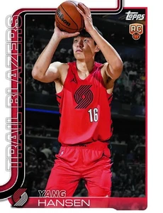 2025-26 Topps Basketball Yang Hansen Portland Trail Blazers Presale Rookie RC - Bild 1 von 1