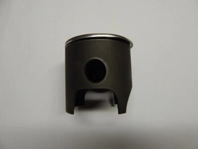 Husqvarna 250 1985 1986 pistón nuevo en stock Foto 1 de 2