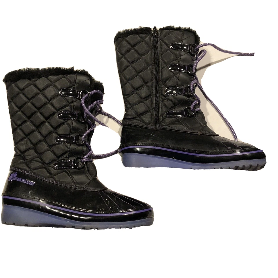 Niñas DISNEY DESCENDANTS Invierno Botas de Nieve Negro Púrpura Con Cordones Talla 5 Foto 1 de 4