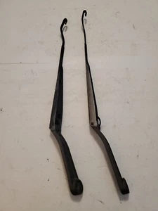 1997 1999 INFINITI I30 LEFT & RIGHT WINDSHIELD WIPER ARMS PAIR OEM NO BLADES  - Picture 1 of 5
