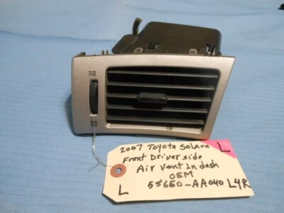 OEM 2007 Toyota Solara Front Driver Side Dash Air Vent Silver 55650-AA040 - Image 1 of 4