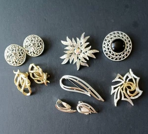 Vintage Sarah Coventry Jewelry Lot - Picture 1 of 4