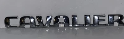 Chevrolet Cavalier 2001-2005 emblema trasero logotipo placa de identificación letras cromo OEM Foto 1 de 4