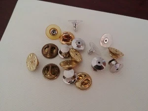 Lot 17 Earring Pin Brooch Jewelry Replacement Metal Rubber Backs Clasps Lapel - Picture 1 of 9