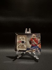 TOM BRADY 2013 TOPPS "Camo" RIBBON PATCH RARE CARD 