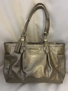 COACH MADISON Y2K Metallic Gold Patent LEATHER BAG Purse Shoulder Tote - Picture 1 of 10