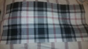 NEW S/2 Pottery Barn William Sonoma Highland plaid  flannel KING pillowcases