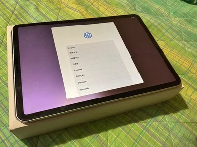 APPLE IPAD PRO 2022 COLOR ARGENTO WIFI E CELLULAR 256GB - Imagen 1 de 3