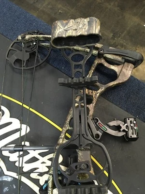 Hoyt Ignite diestro usado Foto 1 de 4