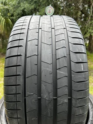 1 Neumático Pirelli P Zero PZ4 Run Flat ★ BMW 275/35R20 102Y DOT.1423 7.25/32 Foto 1 de 4
