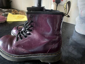 . Dr Martens 1460 J PURPLE Boots UK 1 EU 33 Lace Up Docs - Picture 1 of 5