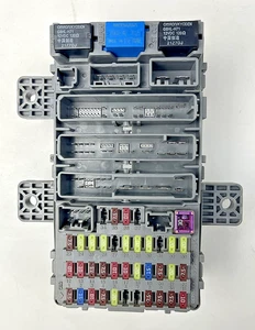06-11 Honda Civic 1.4 MK8 Fuse Box Block Relay Circuit Board Module SMG-E030 - Picture 1 of 24