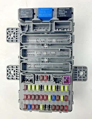 06-11 Honda Civic 1.4 MK8 Fuse Box Block Relay Circuit Board Module SMG-E030 - Image 1 of 4