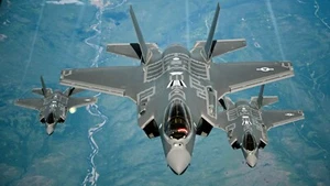 hasegawa 1/72 Lockheed Martin F-35 Lightning II - Foto 1 di 13
