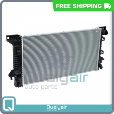 Radiador compatible con Ford Expedition / Lincoln Navigator 5,4 L - 2007-2009 QU Foto 1 de 4