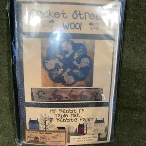 Cricket Street Wool Mr. Rabbit Table May Wollset - Bild 1 von 2