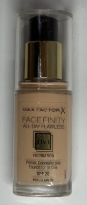 Max FactorX Facefinity All Day Flawless  3in1   Primer, Concealer And Foundation - Image 1 of 2