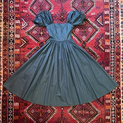 Vestido de algodón vintage Laura Ashley años 80 - Cottage Core, vestido floral verde. Foto 1 de 4