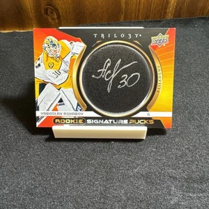 2023 UPPER DECK TRILOGY YAROSLAV ASKAROV ROOKIE SIGNATURE PUCKS AUTO RC - Picture 1 of 4
