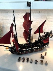 LEGO Pirates of the Caribbean: Queen Anne's Revenge (4195) 100% complete 