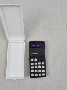 SINCLAIR CAMBRIDGE CALCULATOR WITH PROTECTIVE CASE TESTED & WORKING - Picture 1 of 3