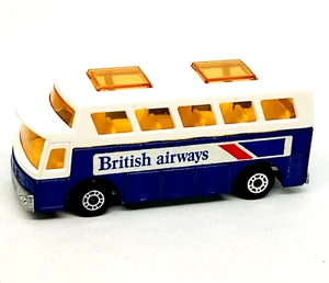 Matchbox Lesney Superfast 65 Airport Coach, etiquetas azules "British Airways" ¡como nuevo! - Imagen 1 de 3