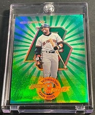 BARRY BONDS 1997 DONRUSS POWER ALLEY REFRACTOR GREEN 1832/4000 GIANTS
