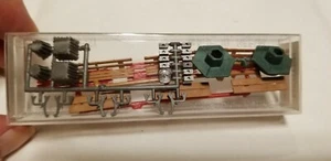 Merten HO Scale Benches #HO 2491 - Bild 1 von 2