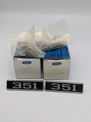 Ford Mustang Torino Fairlane 351 1969 capó emblemas C9ZZ-16637-C par nuevo en caja Foto 1 de 4