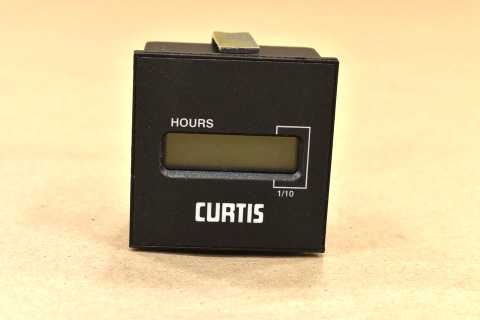 Medidor de horas digital Curtis 18400180, serie 700, 1/10 horas, 48-150 DC, 100-230AC Foto 1 de 4