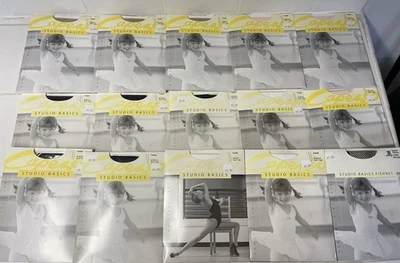 Lote de 15 novos! Meia-calça feminina Capezio Studio Basics vários estilos e tamanhos - Imagem 1 de 4