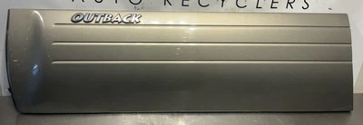 2000-2004 Subaru Legacy Outback Frente Esquerda Driver Lateral Porta Moldura Guarnição OEM - Imagem 1 de 4