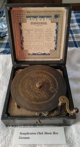 Antigua caja de música disco sinfonión c. década de 1890 Alemania tapa litográfica funciona con disco rara - Imagen 1 de 10