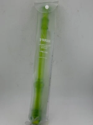 Yamaha YRS-20B Soprano Three Piece Recorder - Green - Image 1 of 2